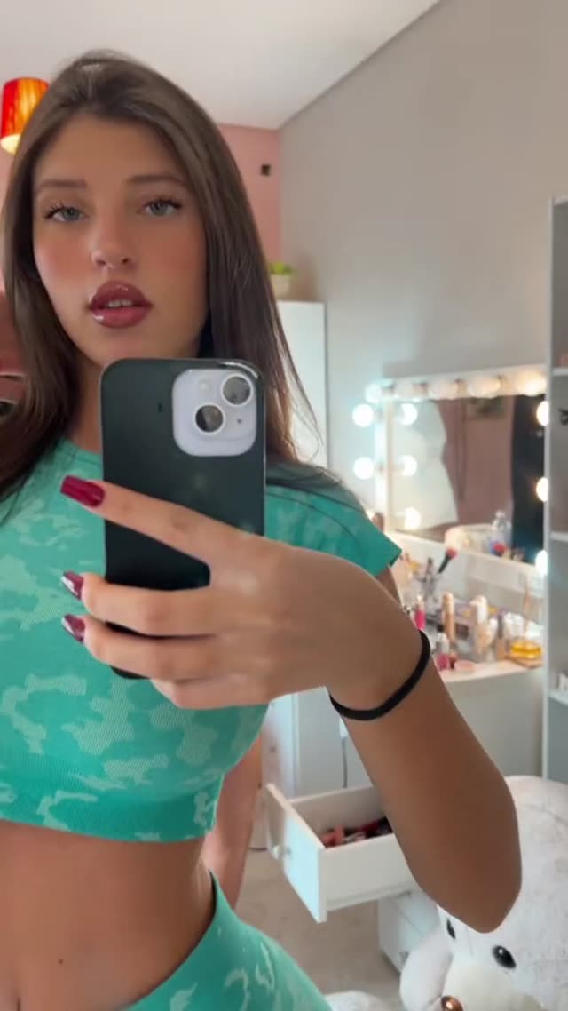 Louisarainx nude Instagram photo 31 — @louisarainx leaked