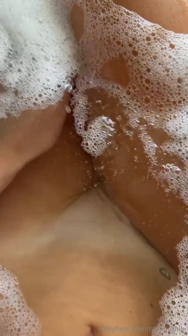 Maligoshik Maligoshik nude Instagram photo 31 — @maligoshik leaked