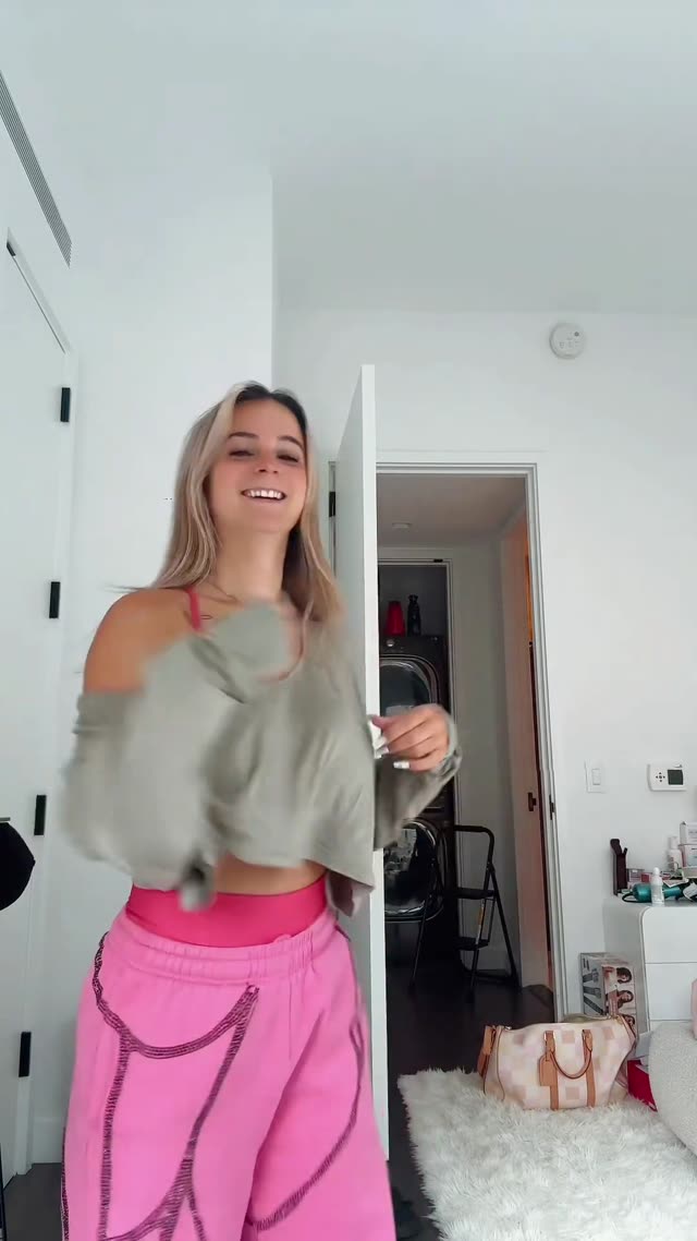 Kaitlynkrems nude Instagram photo 13 — @kaitlynkrems leaked