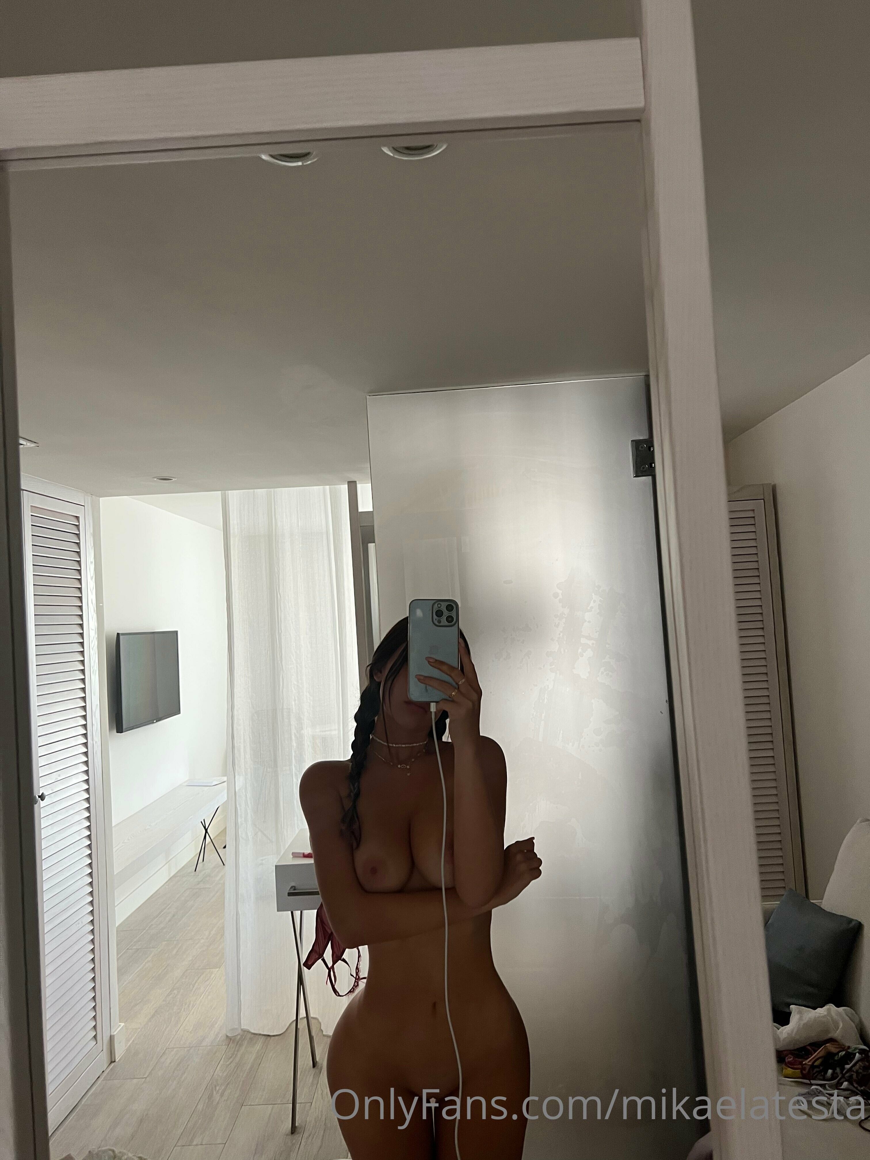 Mikaelatesta nude Instagram photo 35 — @mikaelatesta leaked