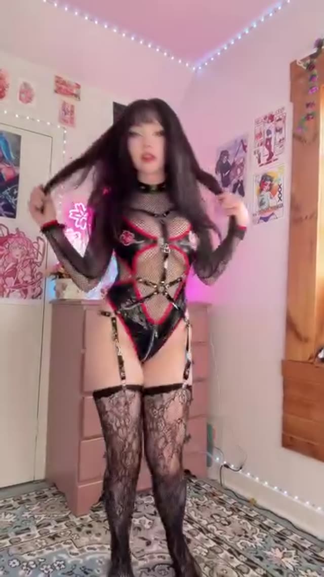 Nivnixxi Nivnixxi nude Instagram photo 33 — @nivnix leaked