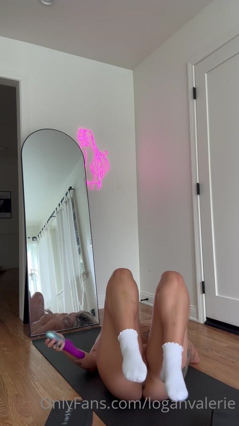 Loganvalerie nude Instagram photo 65 — @loganvalerie leaked