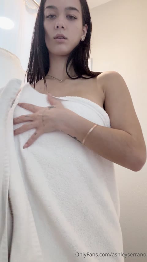 Ashleymariaserrano nude Instagram photo 32 — @ashleymariaserrano leaked