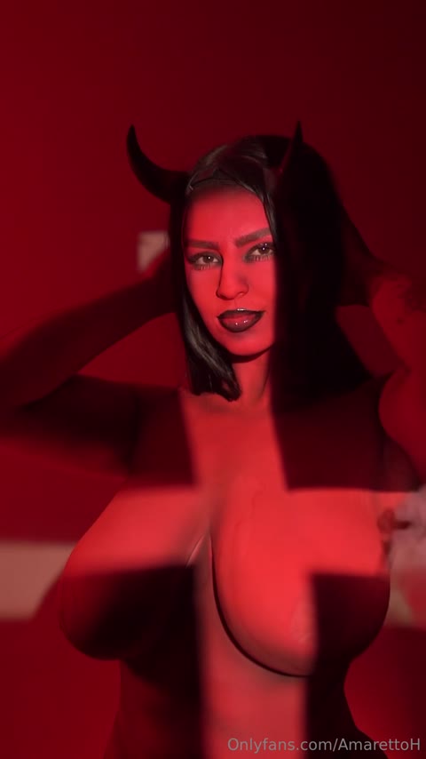 Amarettohammer nude Instagram photo 3 — @amarettohammer leaked