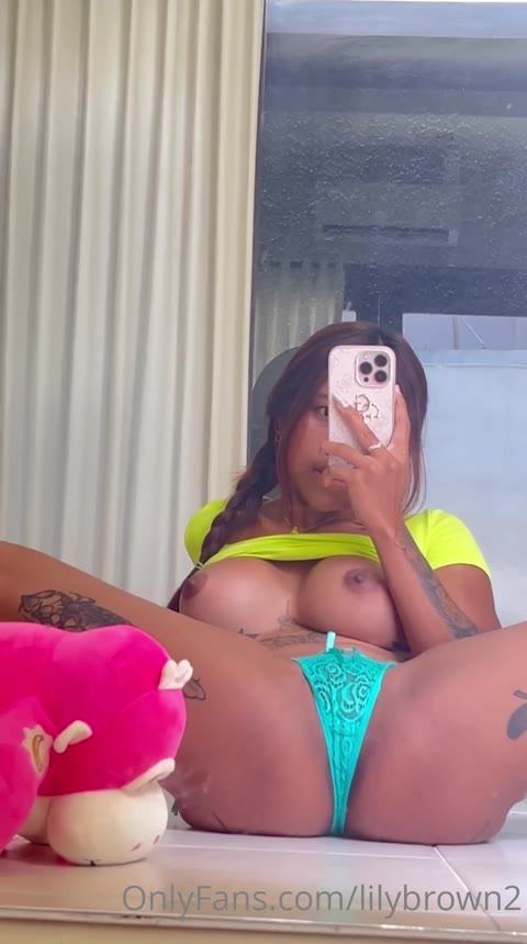 Lilybrown2 nude Instagram photo 4 — @lilybrown2 leaked