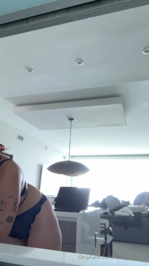Lexicgoldberg nude Instagram photo 7 — @lexicgoldberg leaked