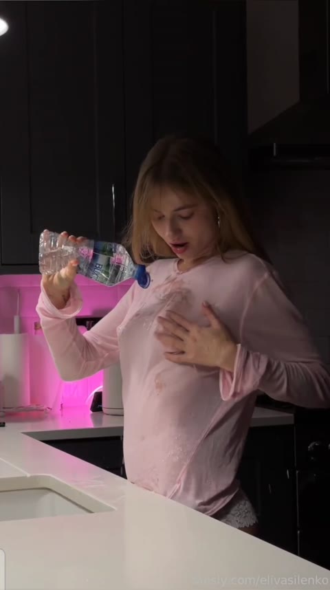 Elizabethvasilenko nude Instagram photo 8 — @elizabethvasilenko leaked