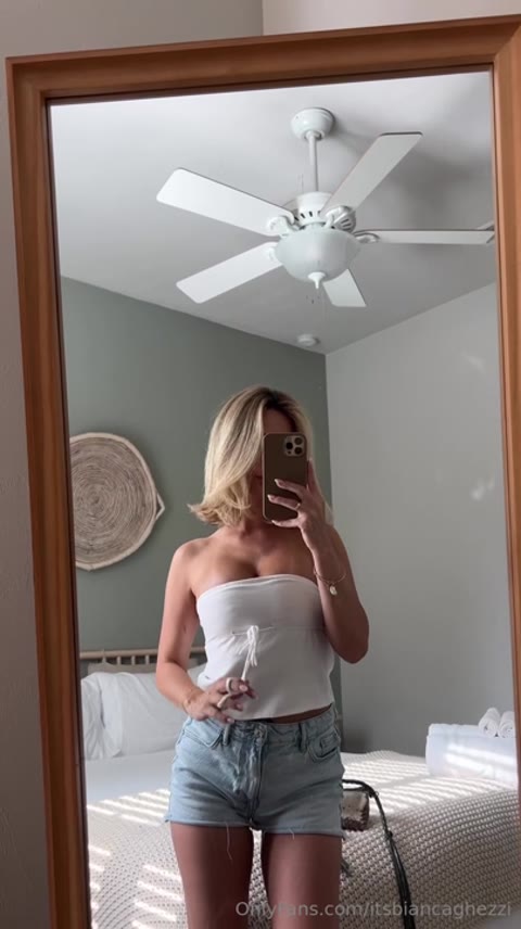 Biancaghezzi nude Instagram photo 3 — @biancaghezzi leaked